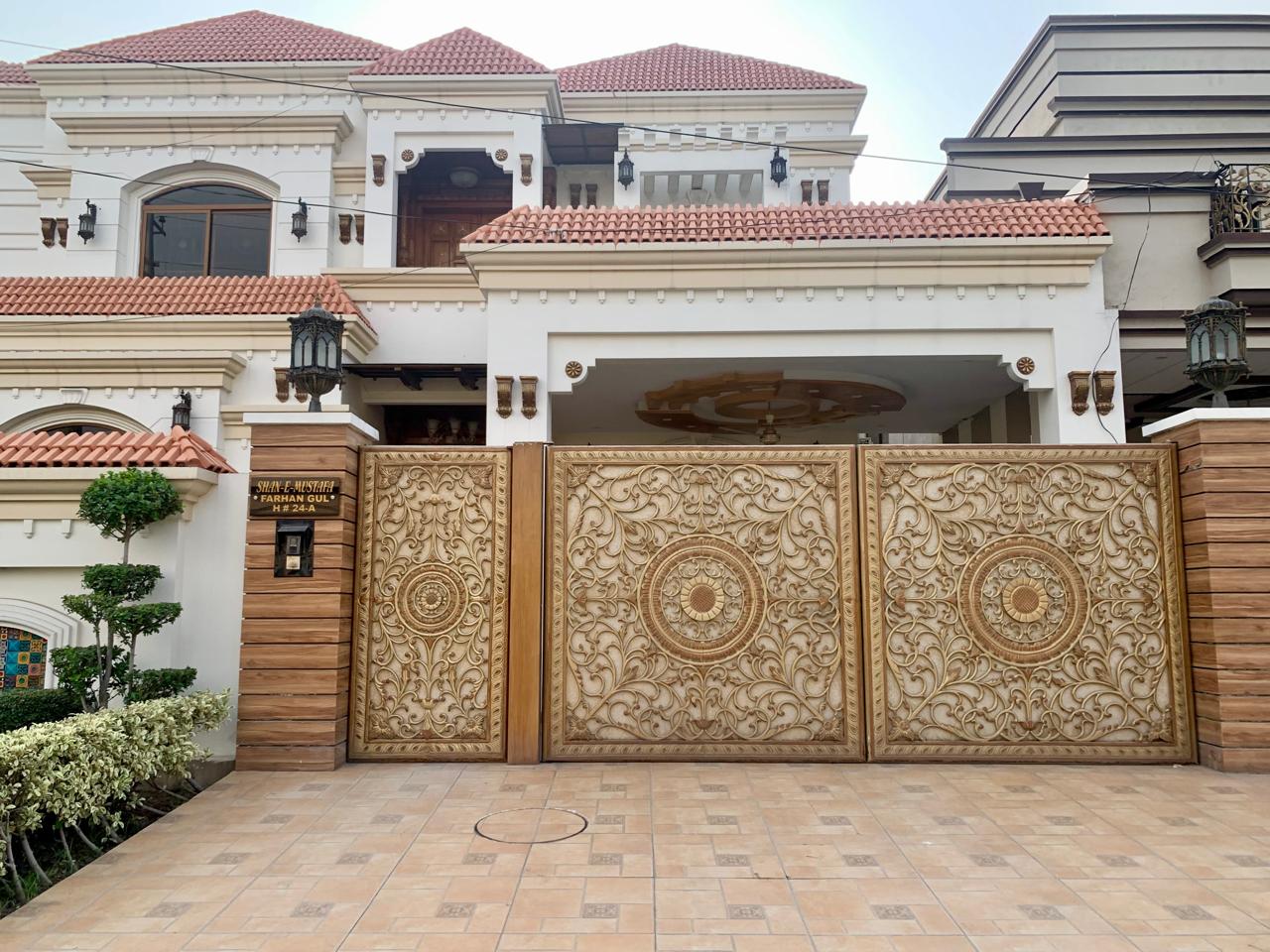 Shalimar Gate Design #013