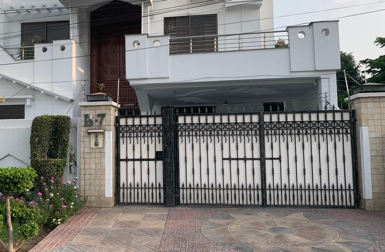 Classical Swing Gate #015