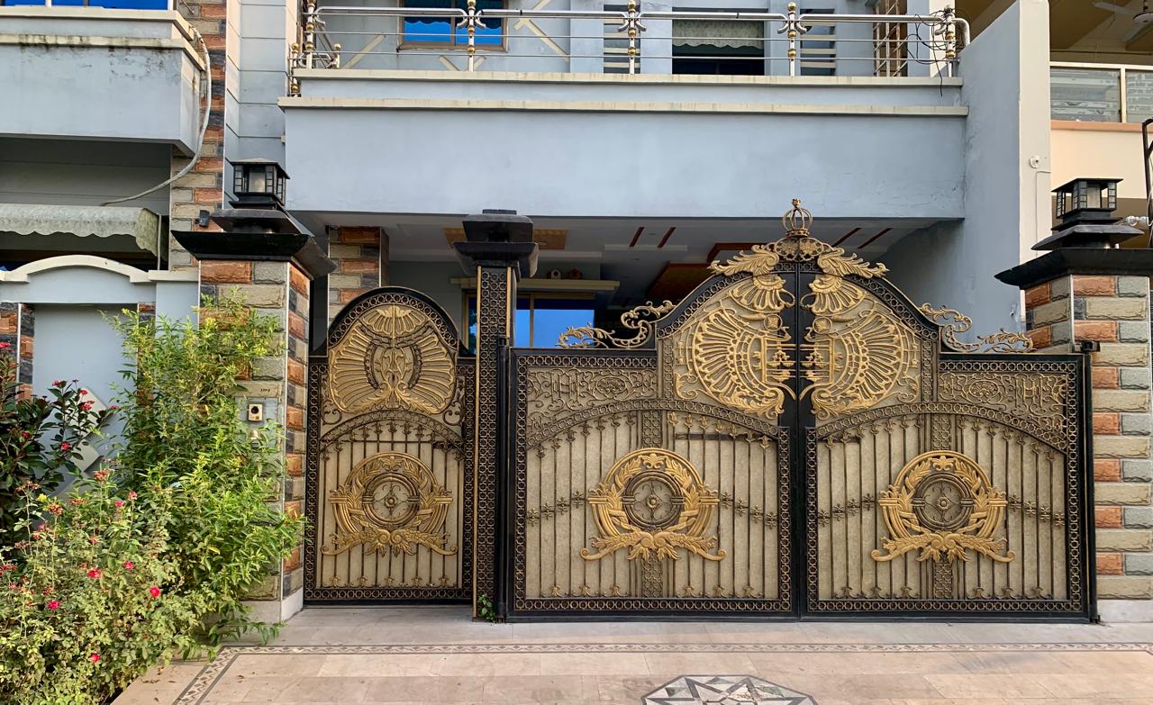 Shalimar Gate Design #024