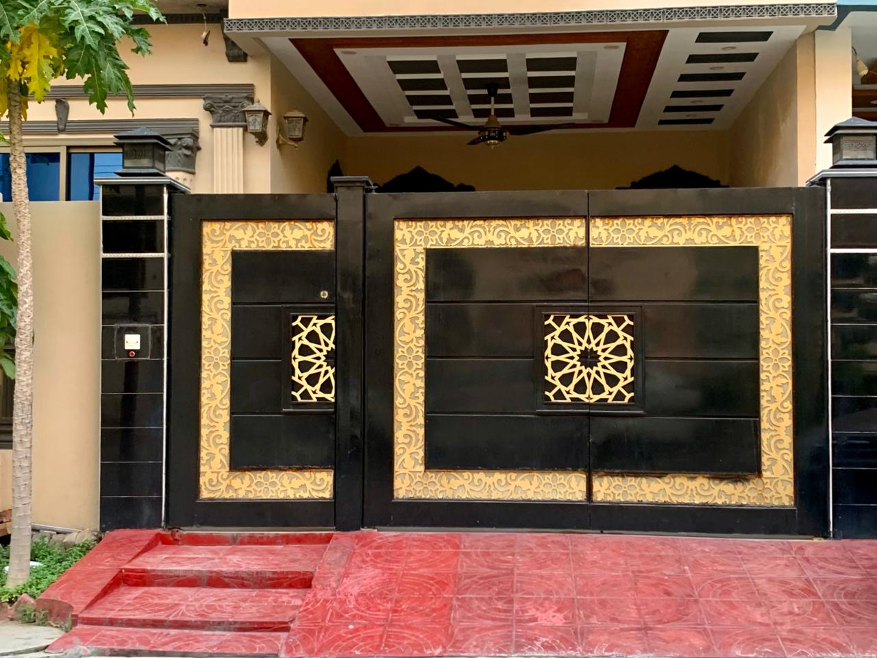 Shalimar Gate Design #034