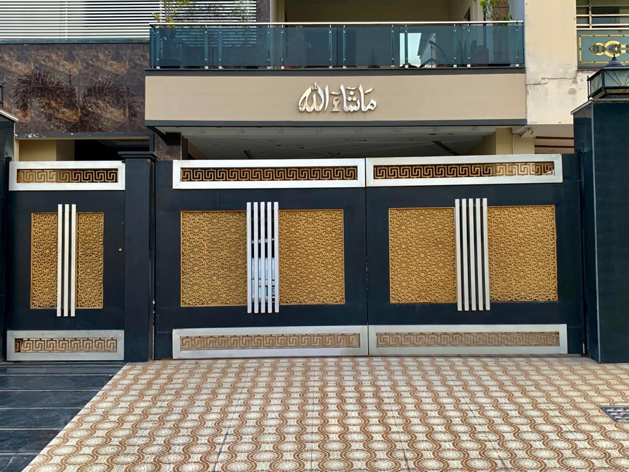 Shalimar Gate Design #047