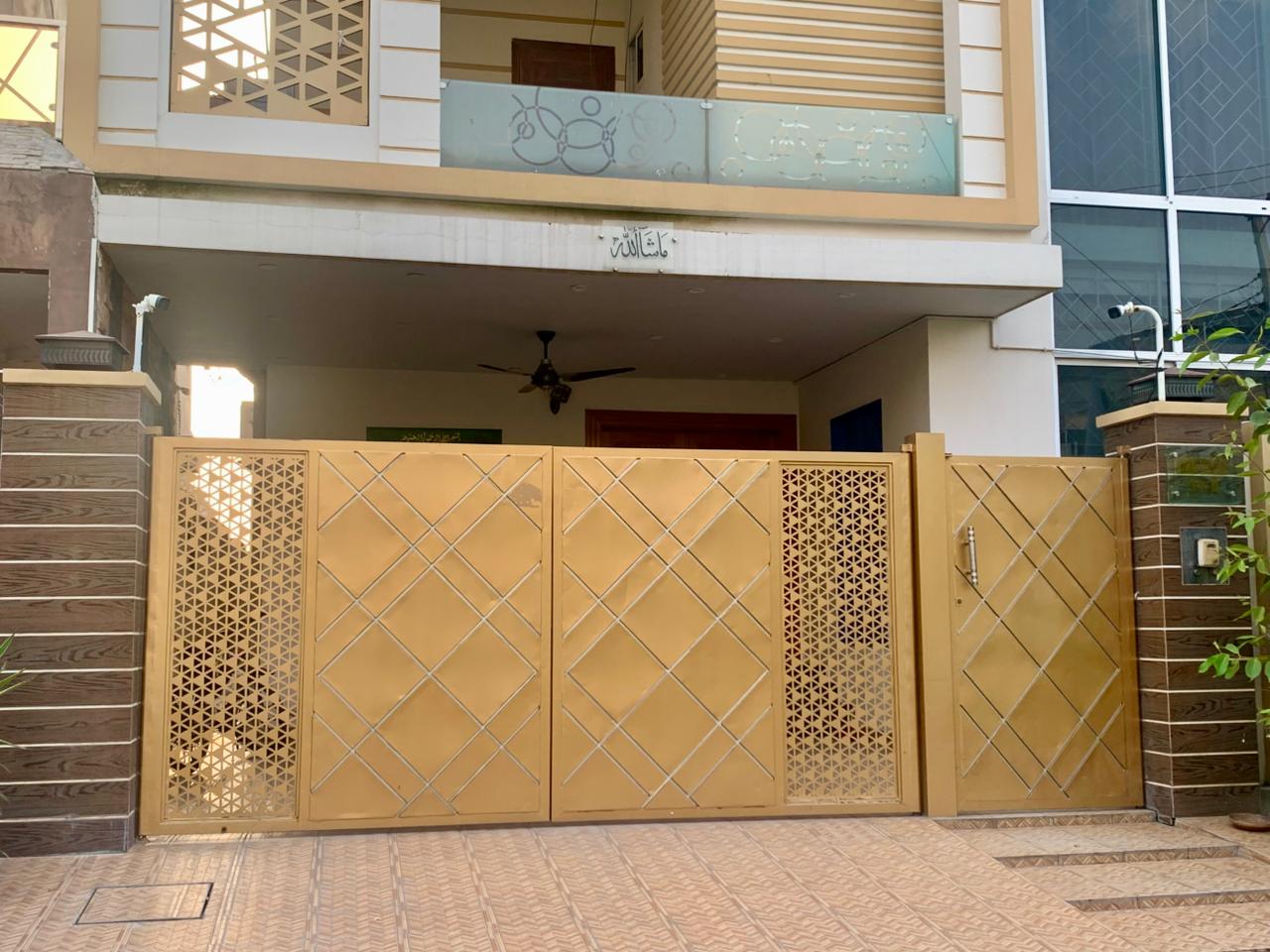Shalimar Gate Design #057