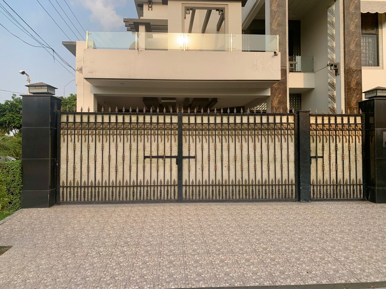 Shalimar Gate Design #072