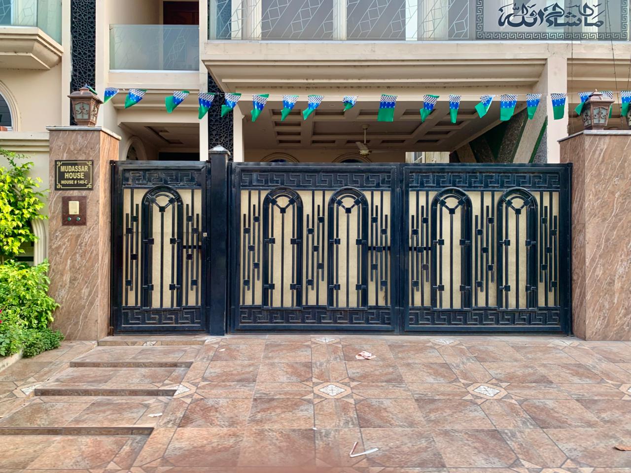 Shalimar Gate Design #079