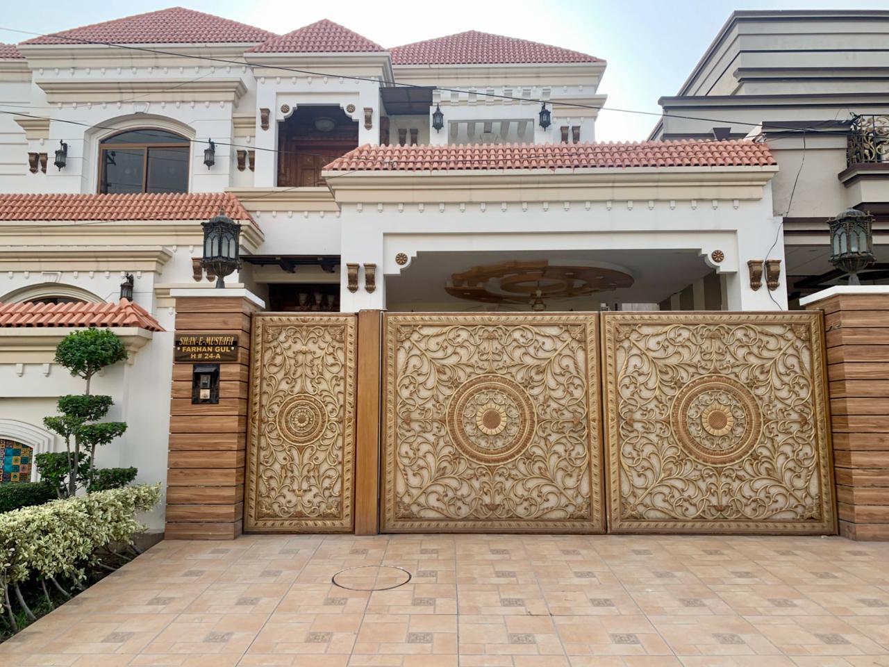 Shalimar Gate Design #090