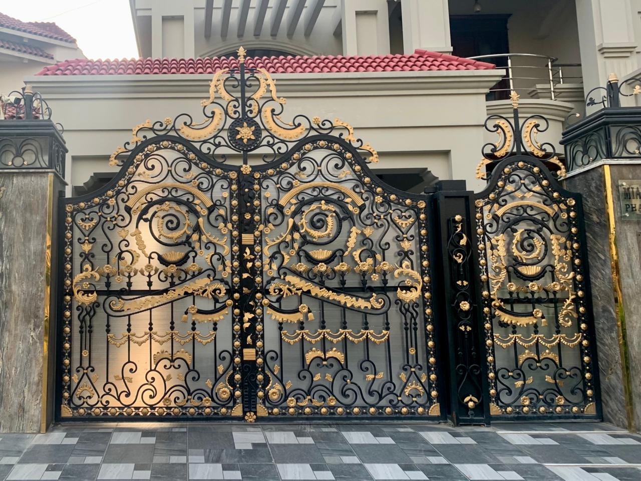Shalimar Gate Design #100