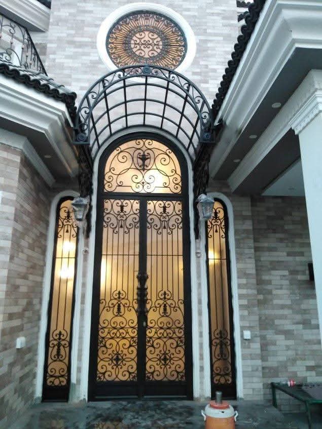 Shalimar Long Gate Design #17