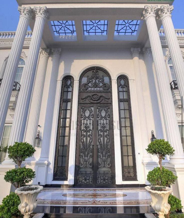 Shalimar Long Gate Design #20