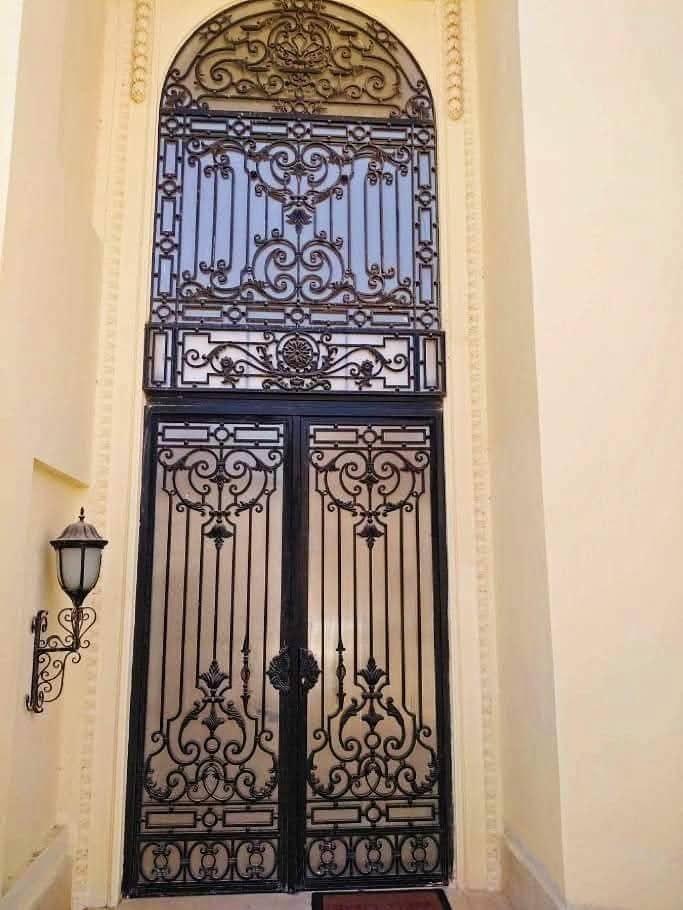 Shalimar Long Gate Design #21